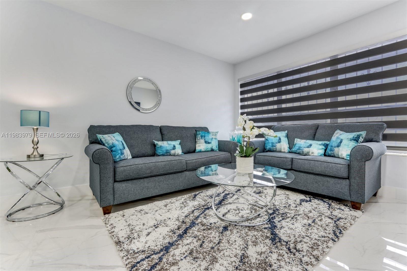 PALM SPRINGS SEC 4 - 5TH - Residential Lease