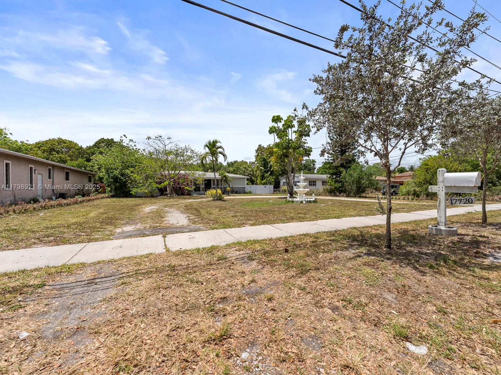17720 NW 17th Ave