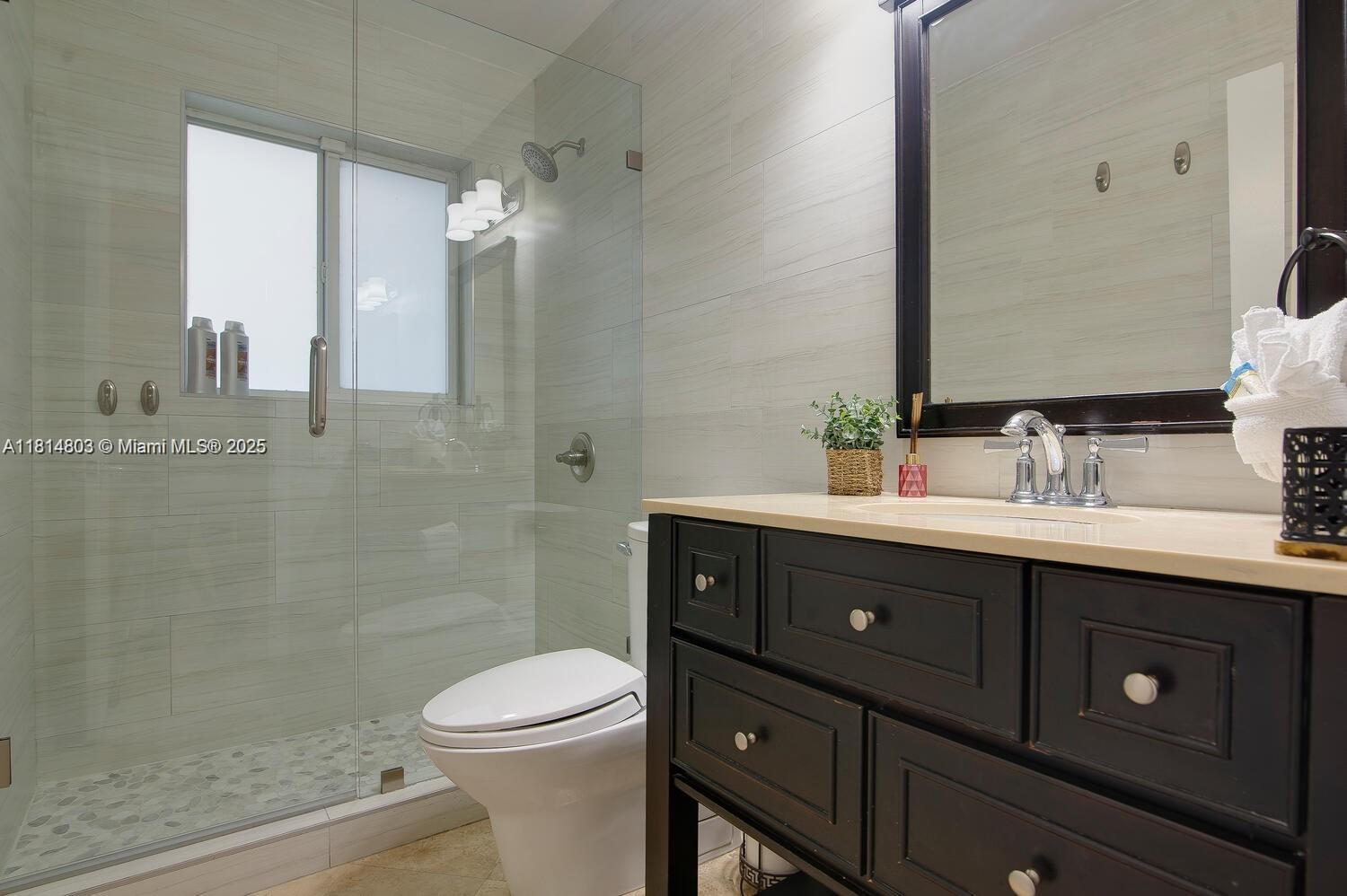 CORAL RIDGE COUNTRY CLUB - Residential Lease