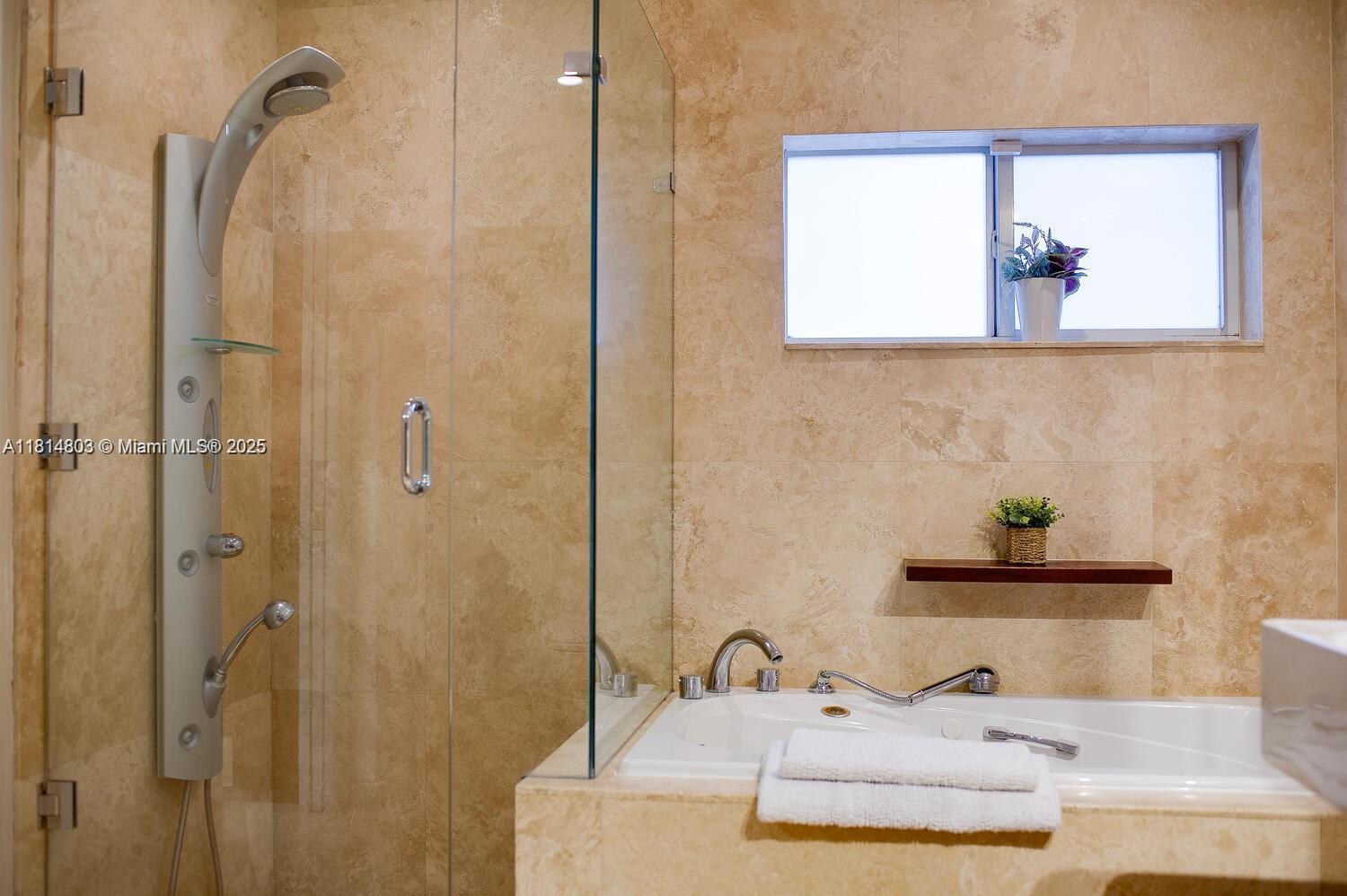 CORAL RIDGE COUNTRY CLUB - Residential Lease