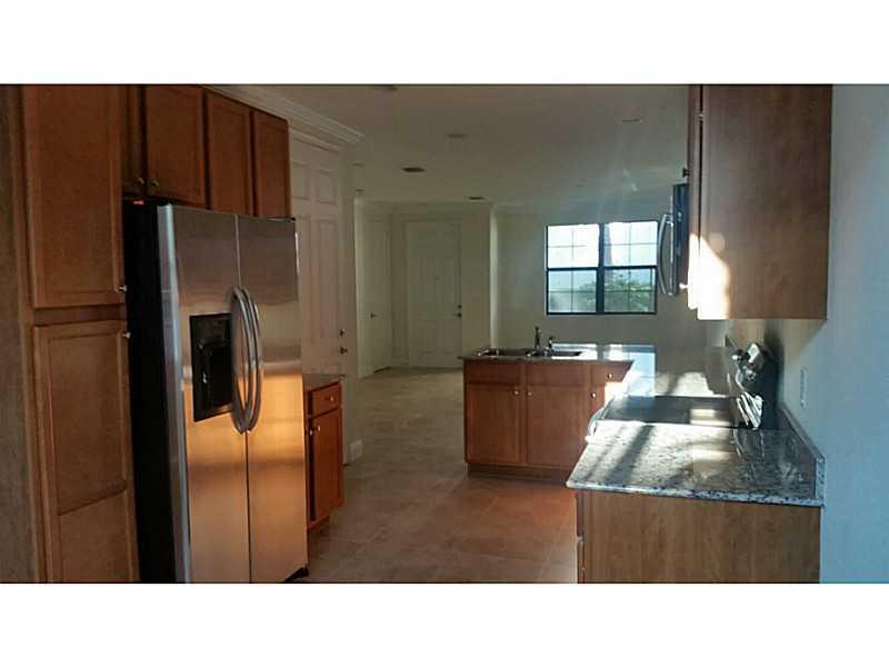 BRIDGEWATER VILLAS 181-1 - Residential Lease