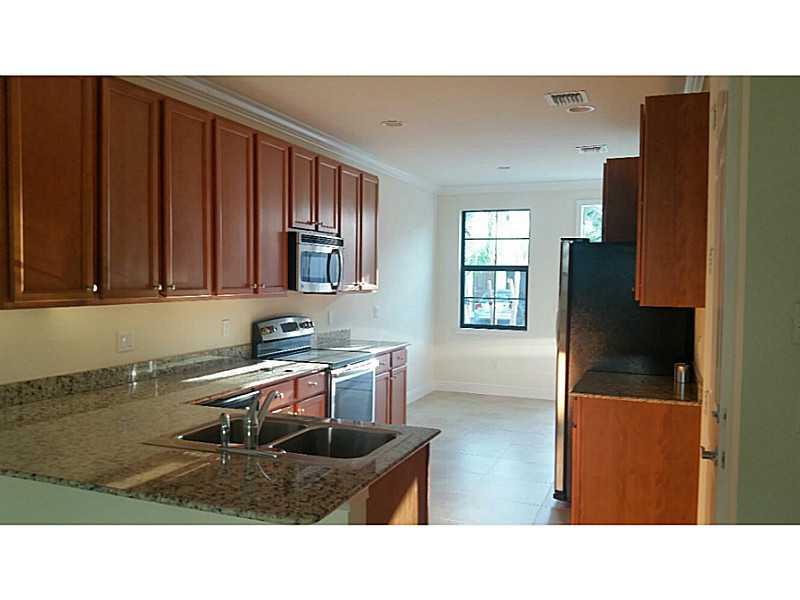 BRIDGEWATER VILLAS 181-1 - Residential Lease