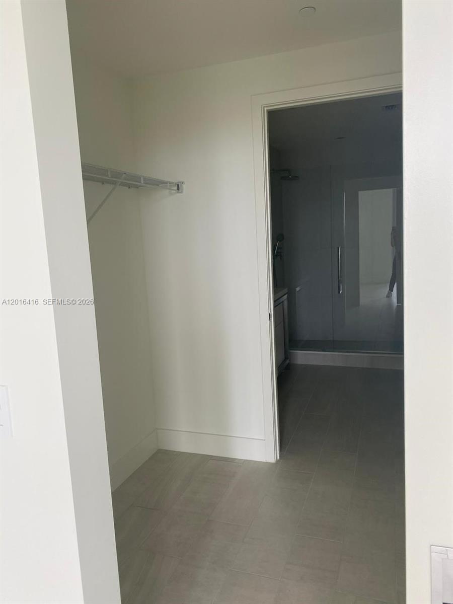 METROPICA NORTH TOWER ONE - Residential Lease