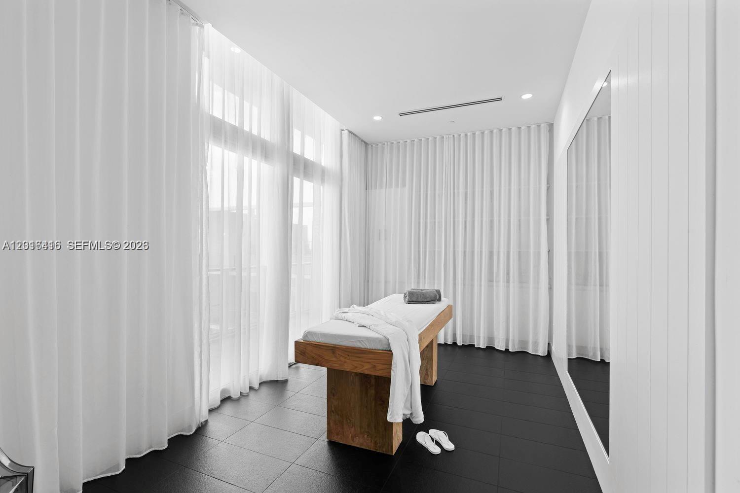 METROPICA NORTH TOWER ONE - Residential Lease