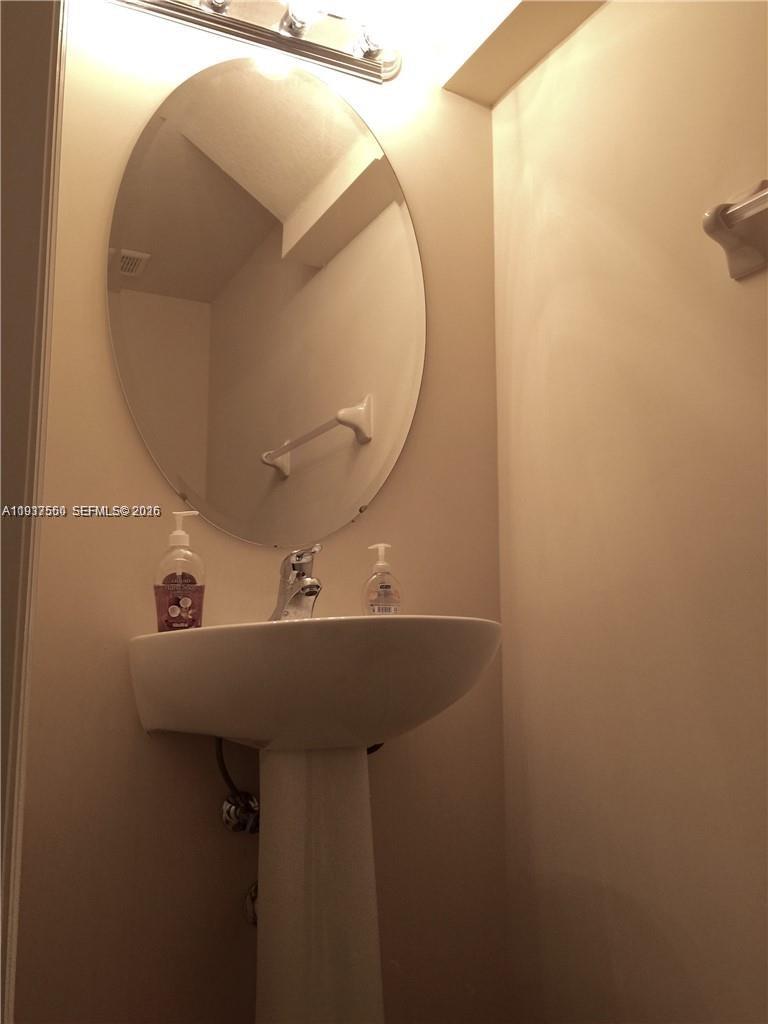 BAYWINDS OF IBIZA - Residential