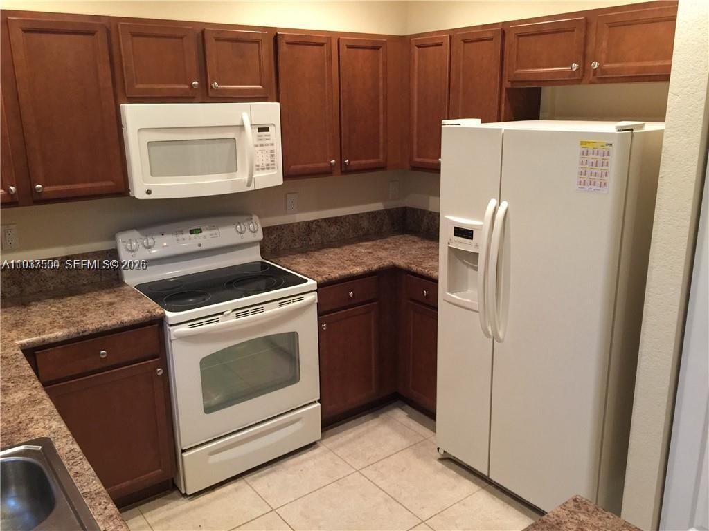 BAYWINDS OF IBIZA - Residential