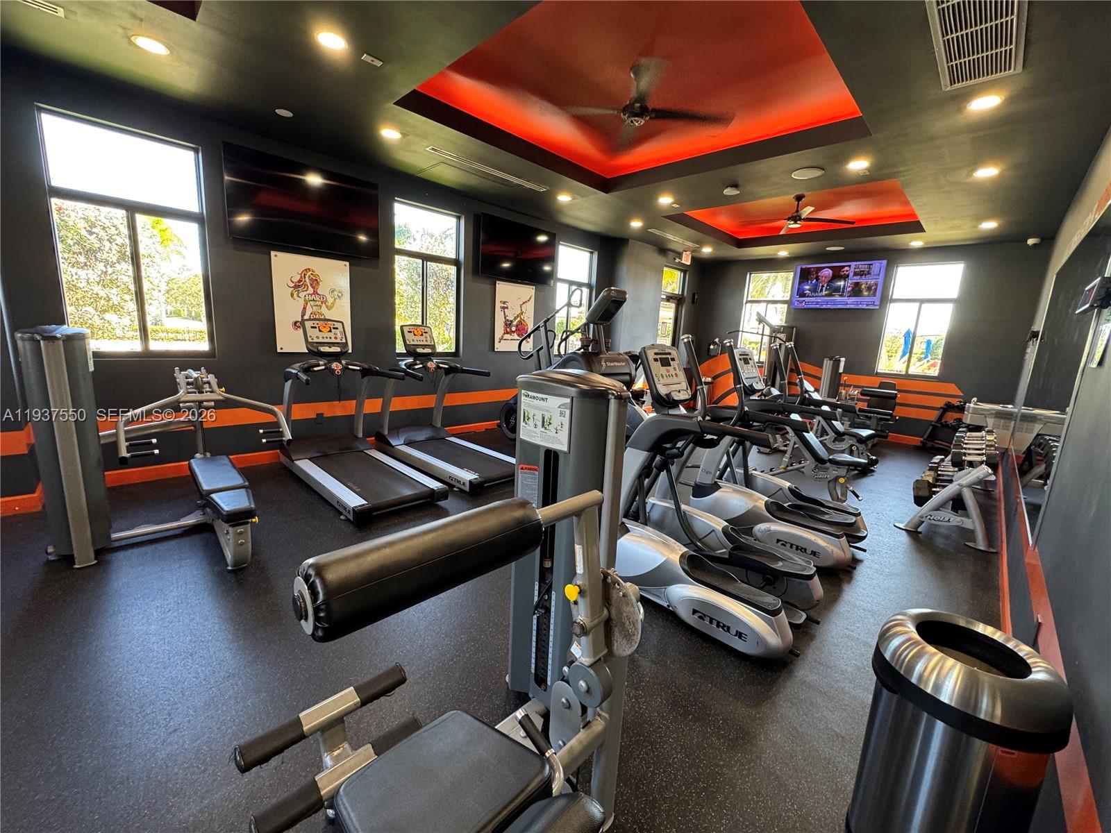 BAYWINDS OF IBIZA - Residential