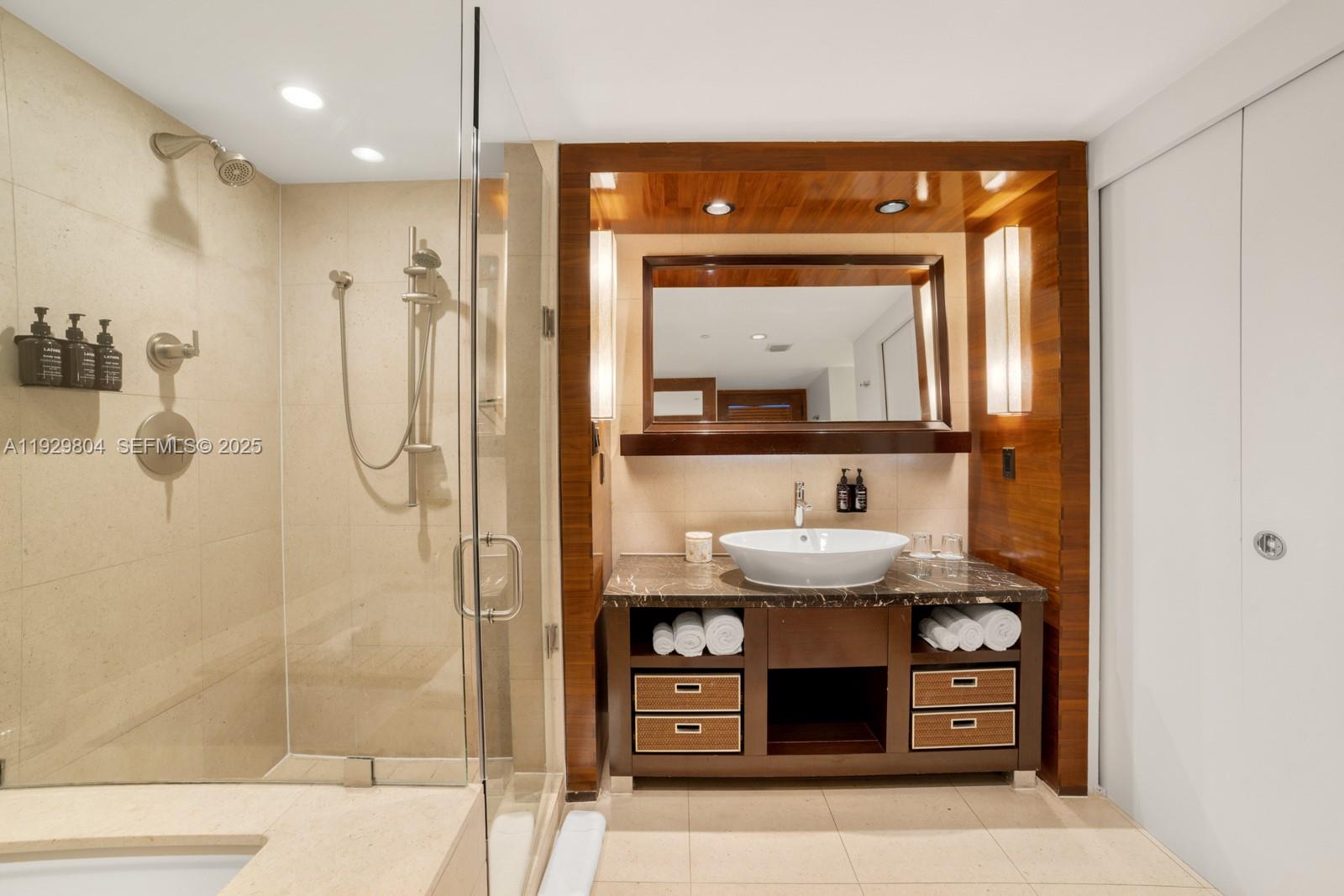 CENTRAL CARILLON BEACH CO - Residential