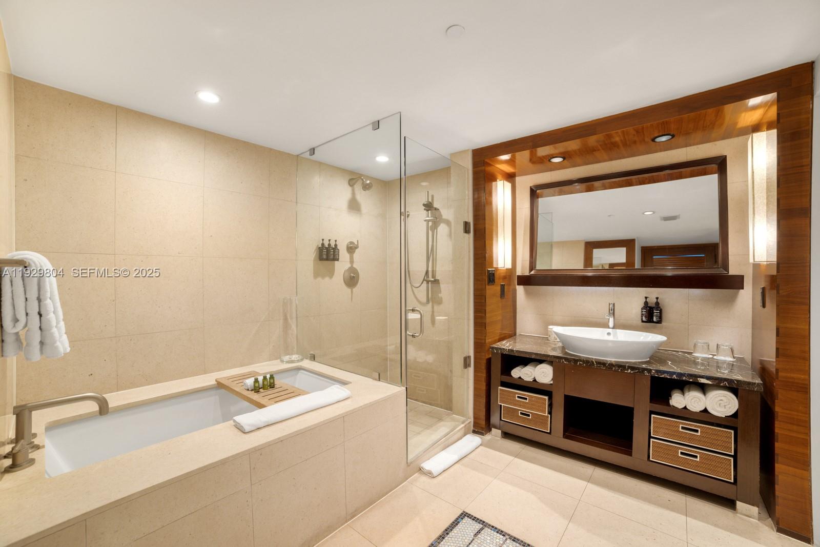 CENTRAL CARILLON BEACH CO - Residential