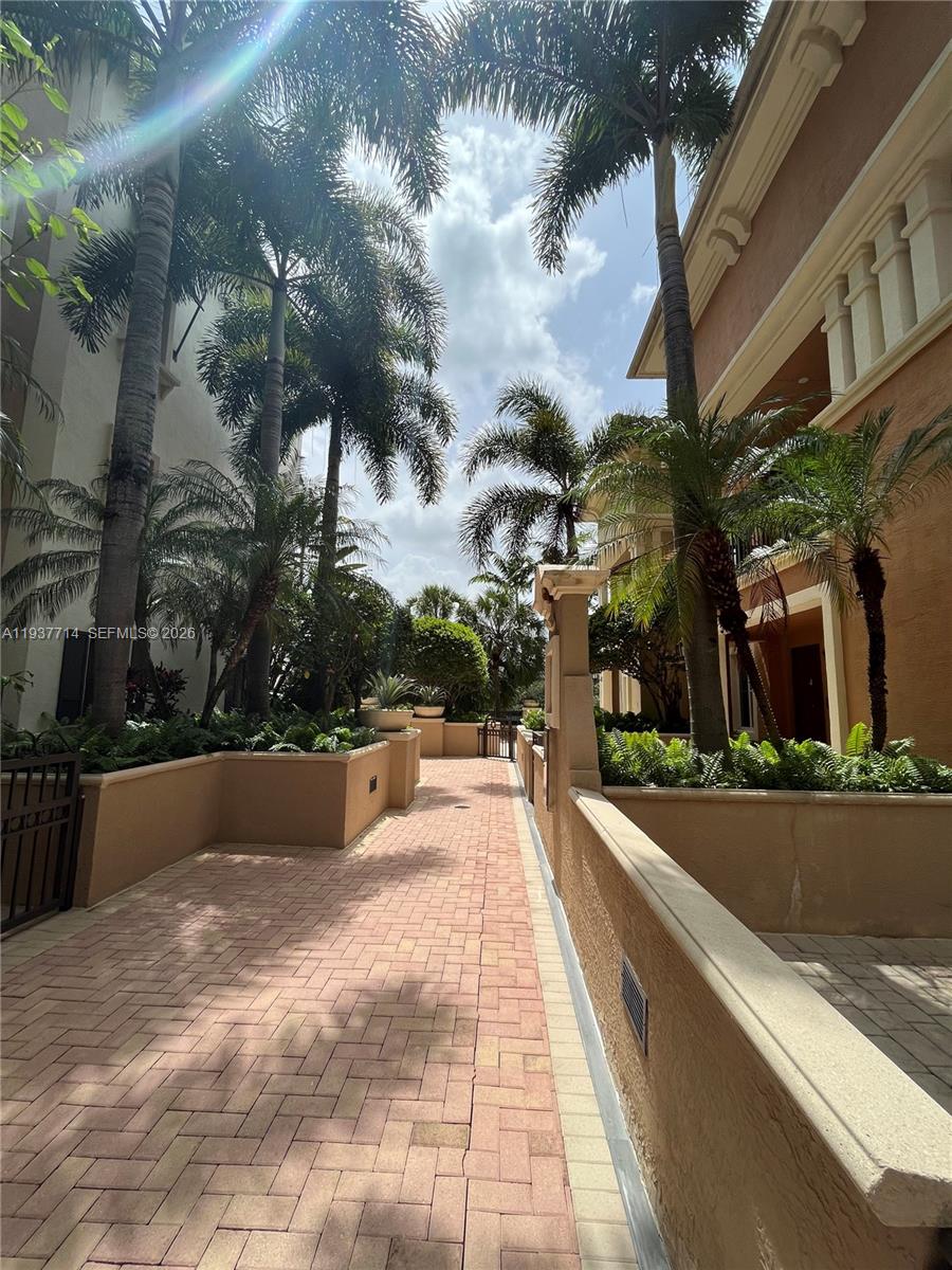 2955 NW 126th Ave 223-5