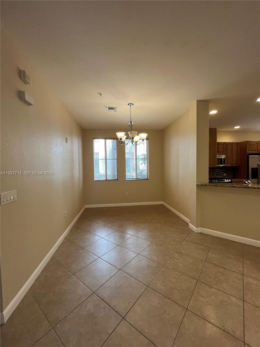 VILLA CARRARA CONDO - Residential