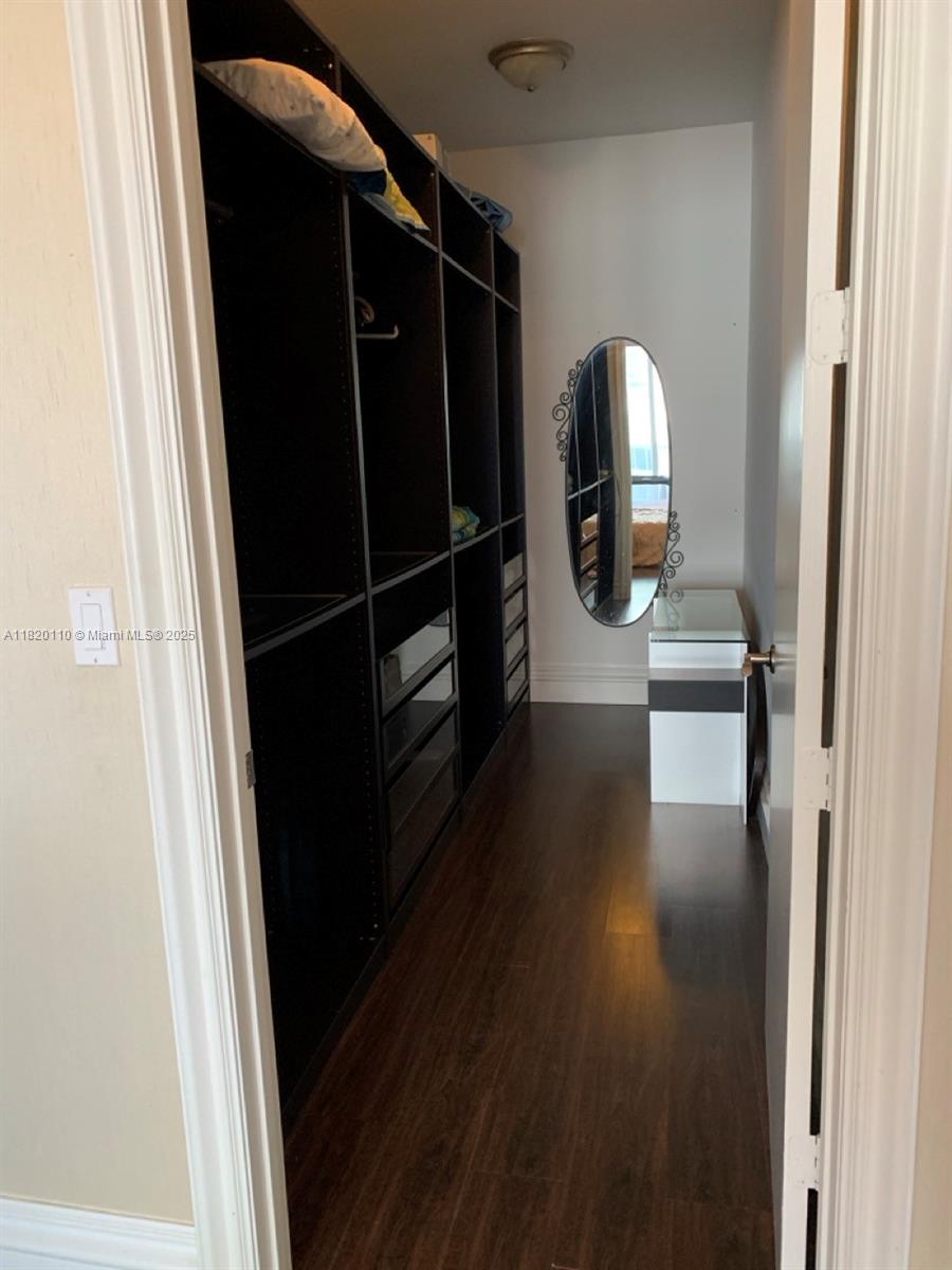 TDR TOWER I CONDO - Residential Lease