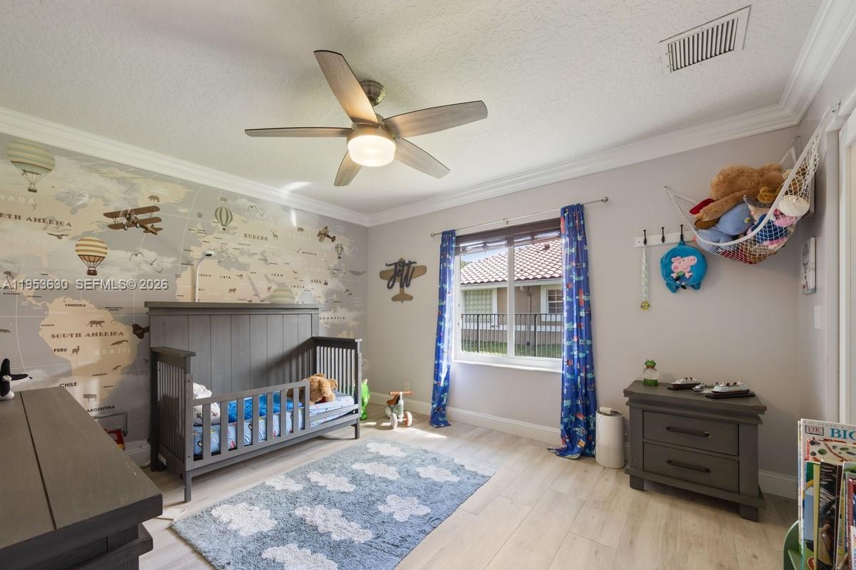 THE ISLES - Residential