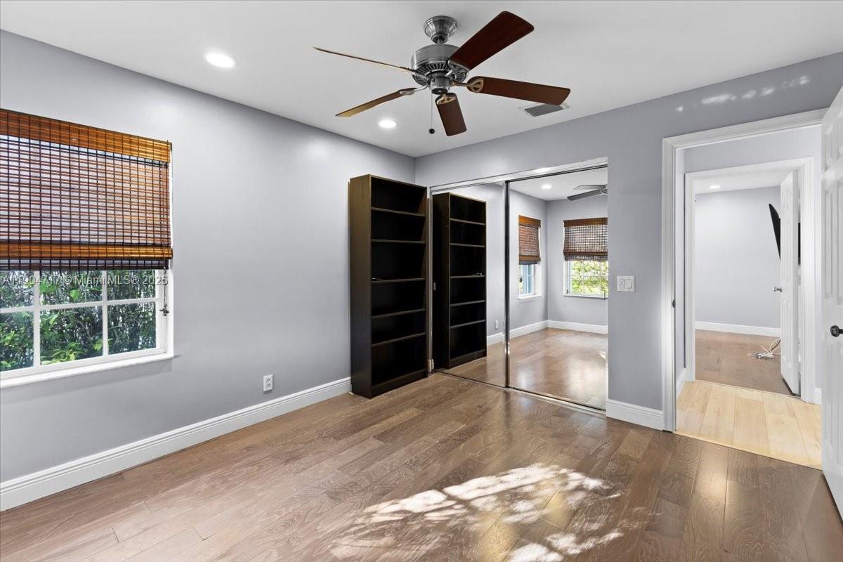 SECTOR 4 NORTH - Residential Lease