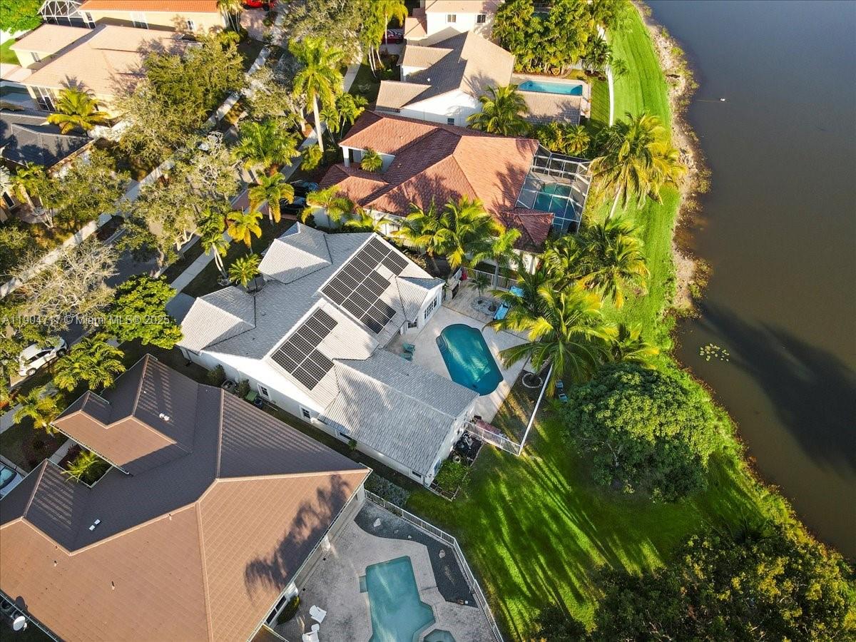 SECTOR 4 NORTH - Residential Lease