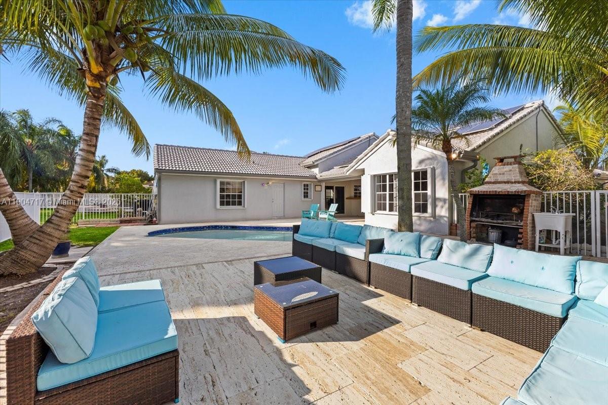 SECTOR 4 NORTH - Residential Lease