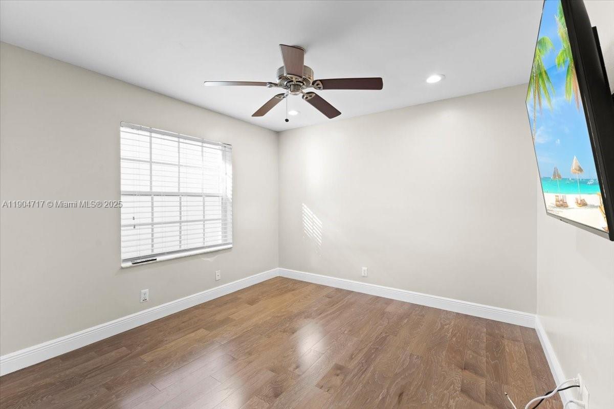 SECTOR 4 NORTH - Residential Lease