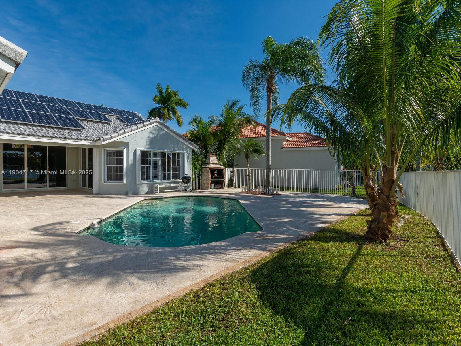 SECTOR 4 NORTH - Residential Lease