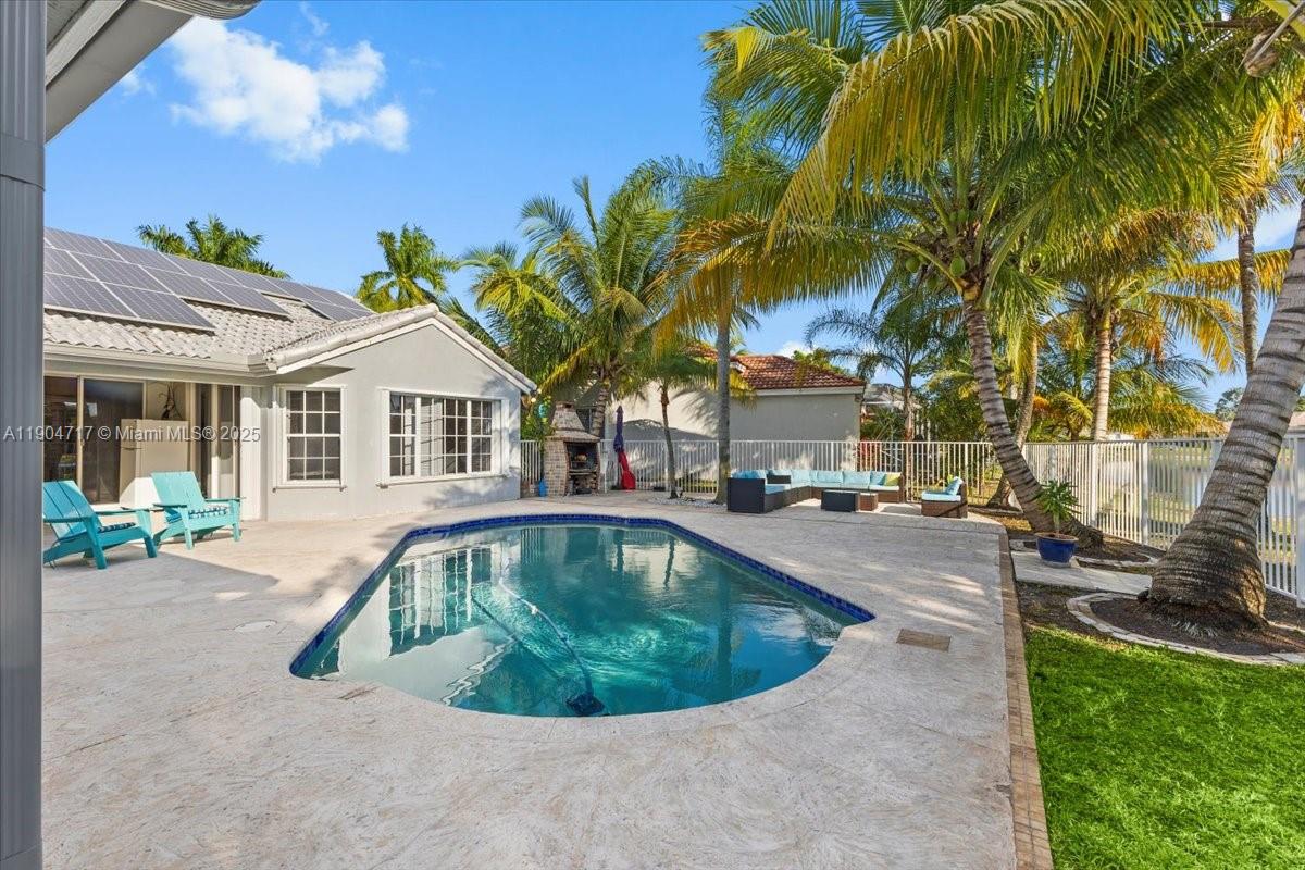 SECTOR 4 NORTH - Residential Lease