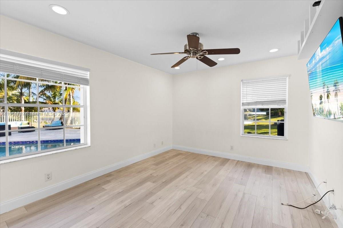 SECTOR 4 NORTH - Residential Lease