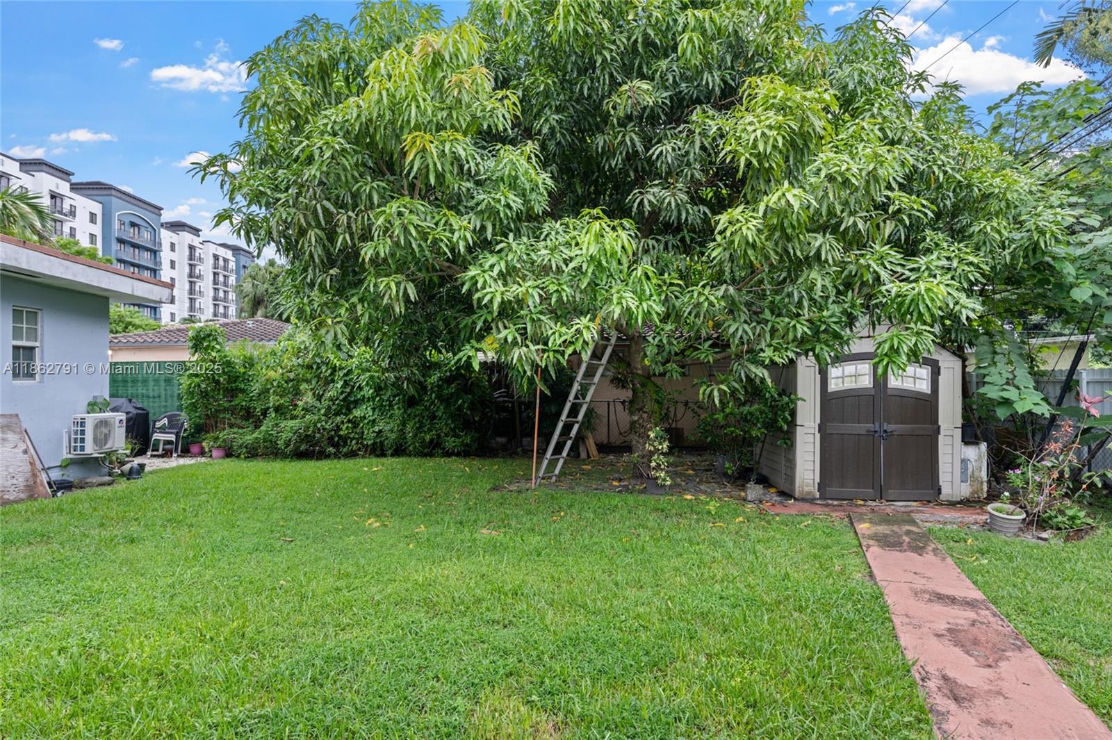 OAKLAWN SUB - Residential