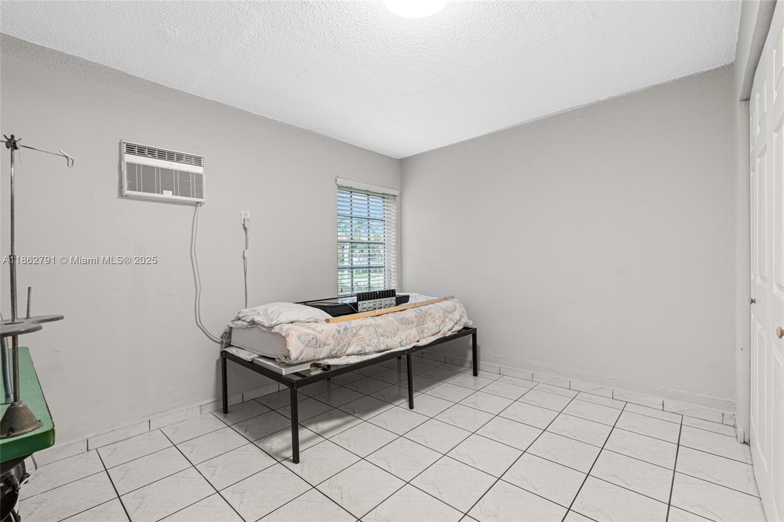 OAKLAWN SUB - Residential