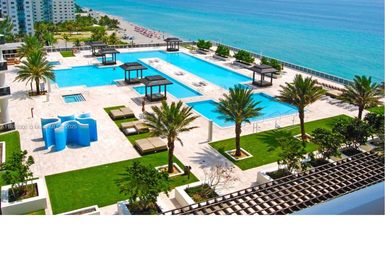 BEACH CLUB THREE CONDO - Residential