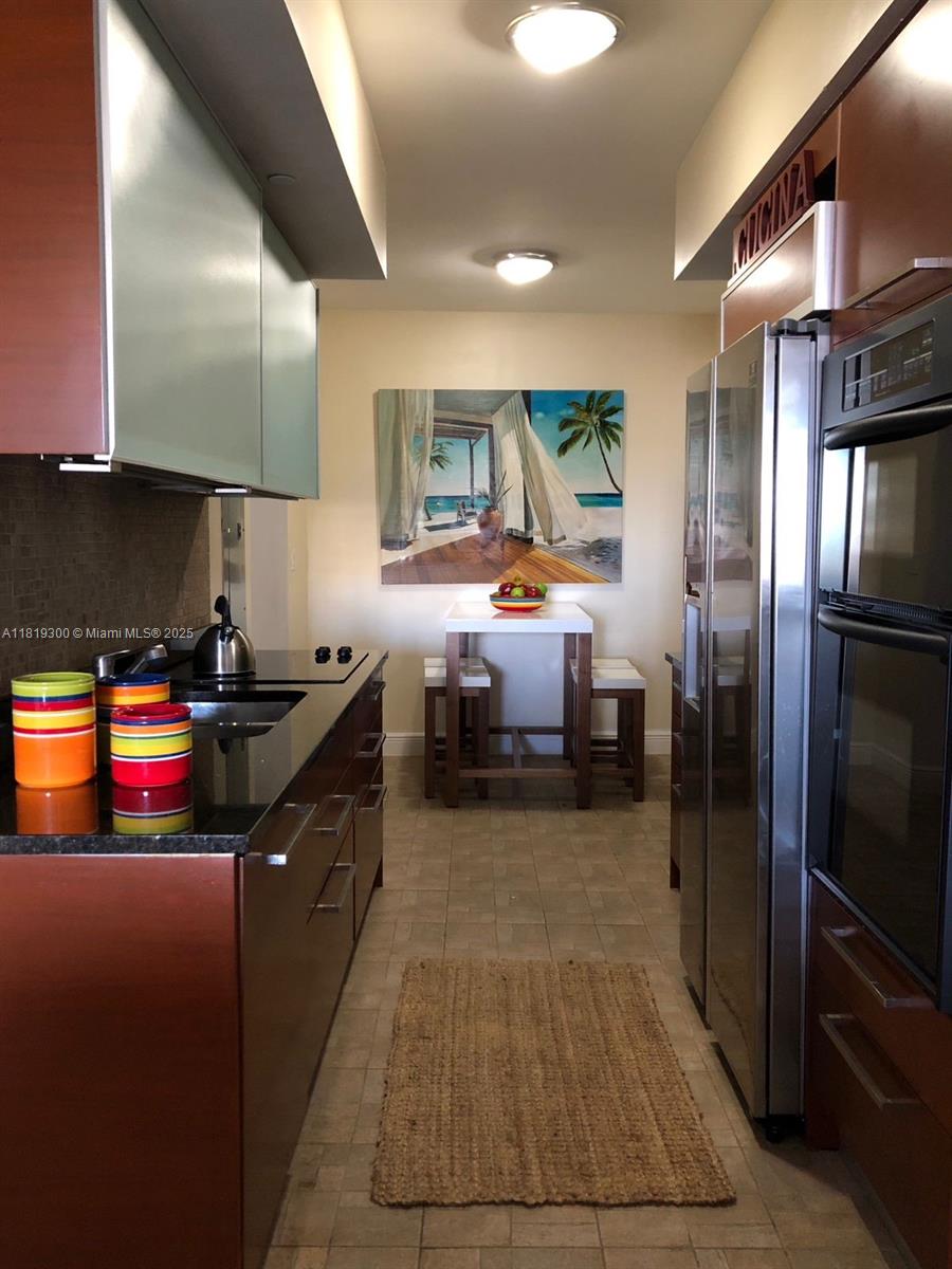 1800 S Ocean Dr 908