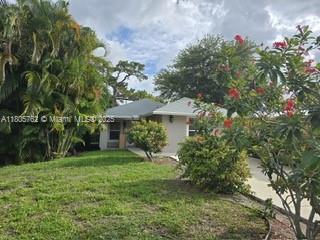 5235 Madison Rd