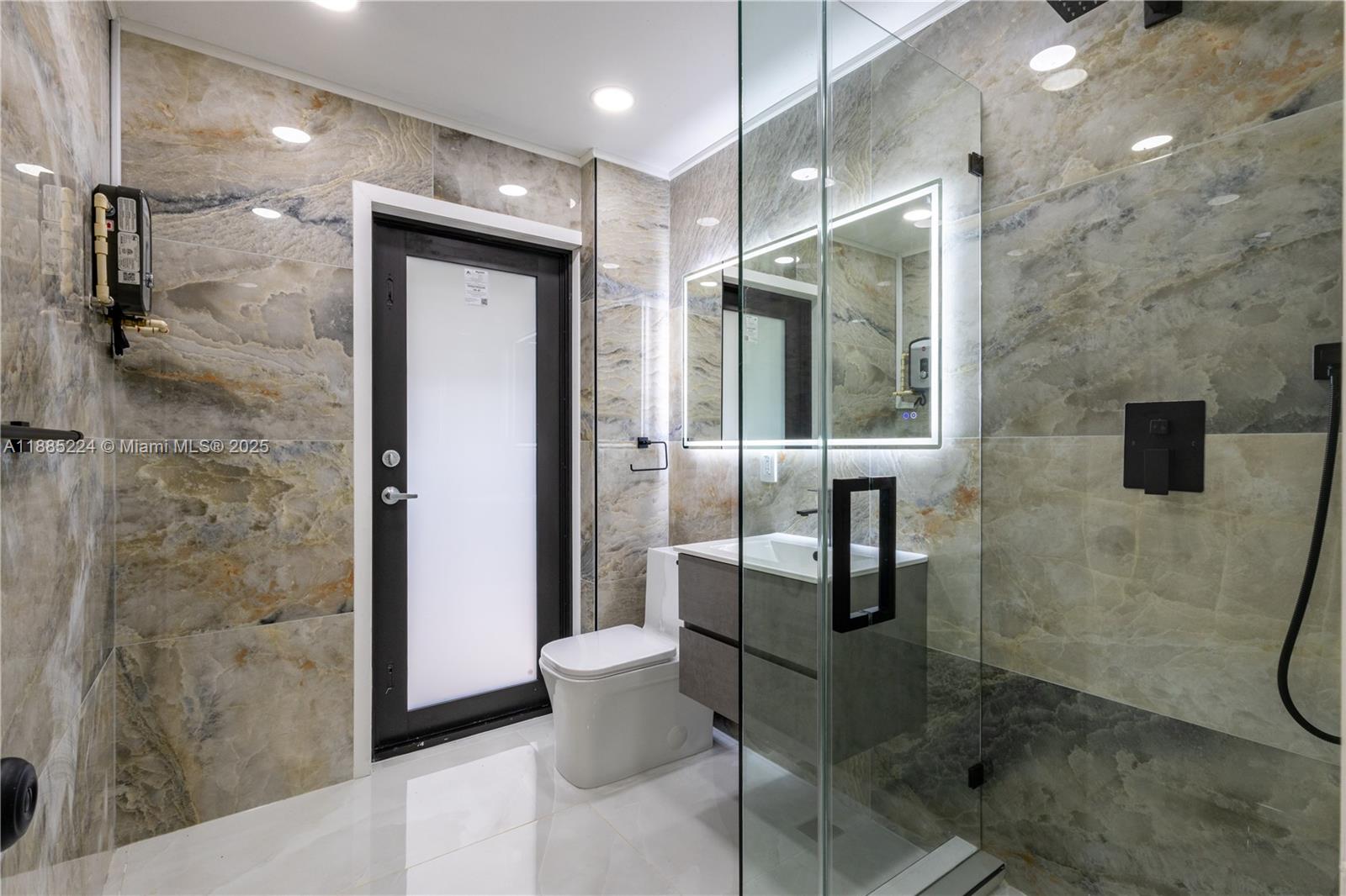 CLEAR VIEW PARK - Residential