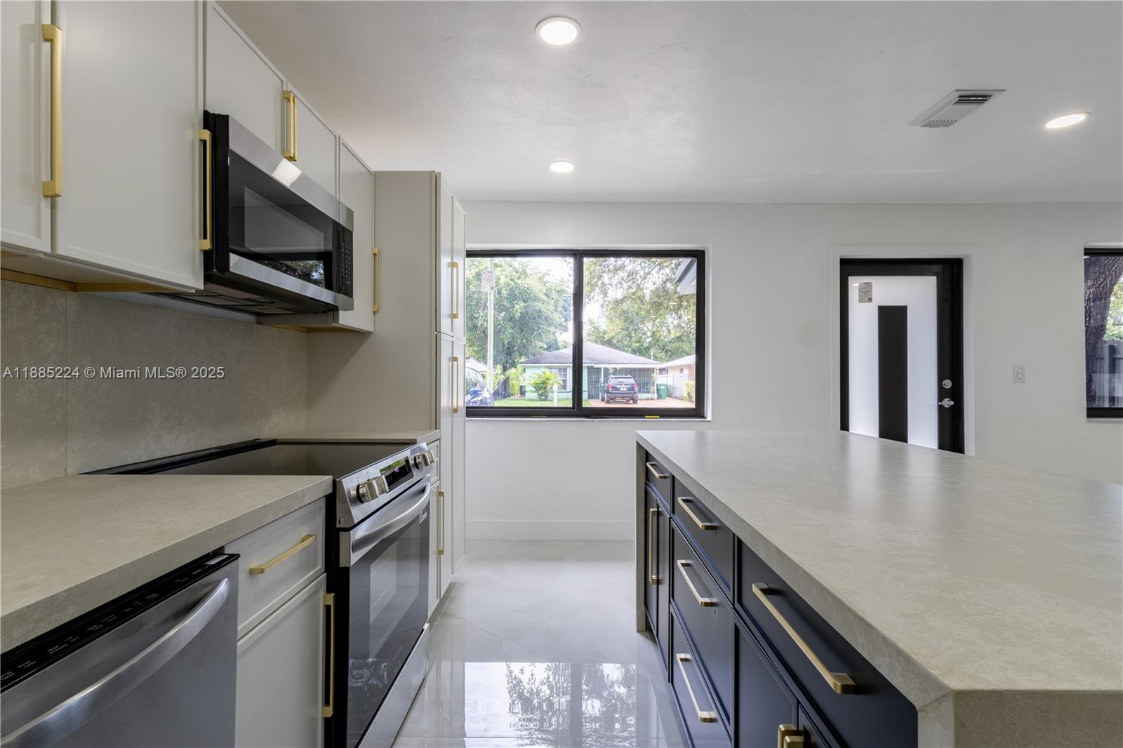 CLEAR VIEW PARK - Residential