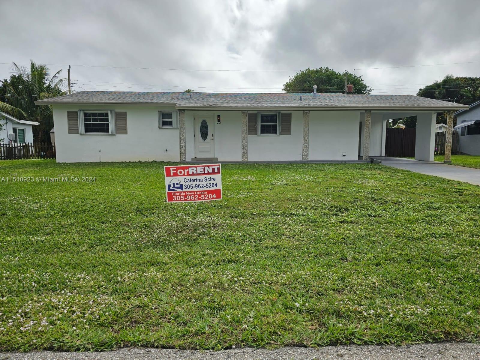 Rental Property at 408 Sw 8th Ave 408, Boynton Beach, Palm Beach County, Florida - Bedrooms: 3 
Bathrooms: 2  - $3,300 MO.