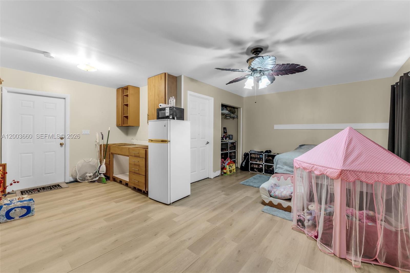 FARM LAND ESTATES - Residential