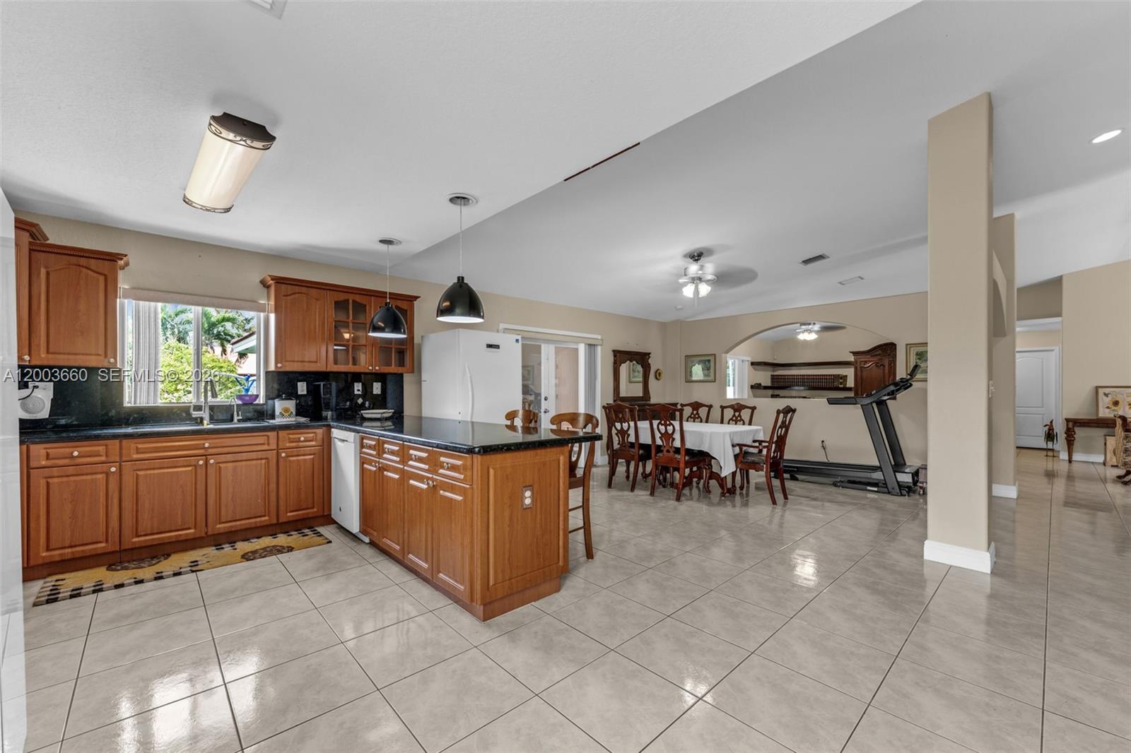 FARM LAND ESTATES - Residential