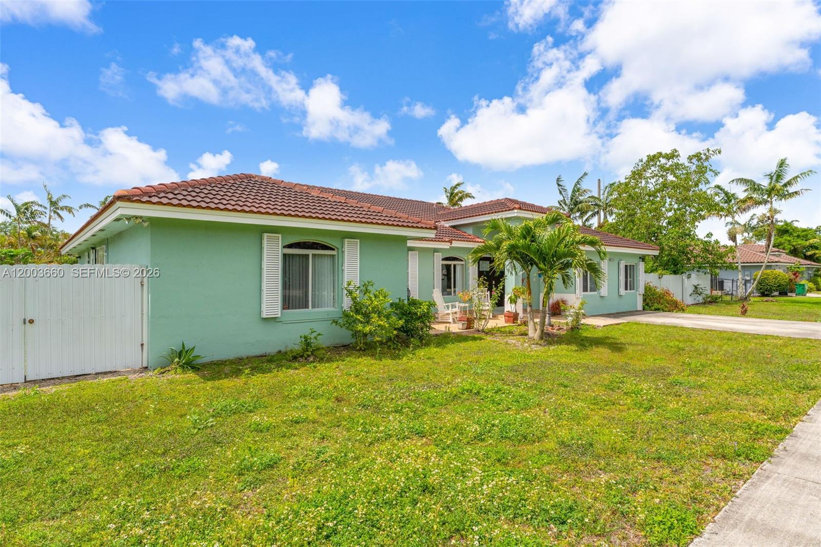 FARM LAND ESTATES - Residential