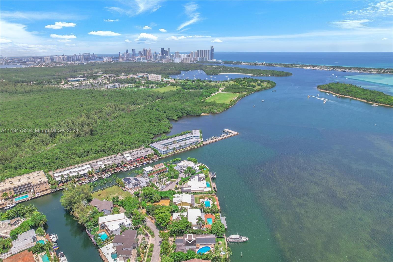 KEYSTONE ISLAND - Residential