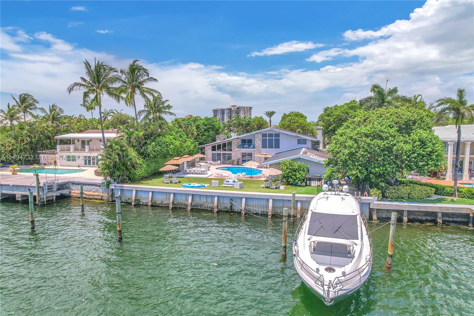 KEYSTONE ISLAND - Residential