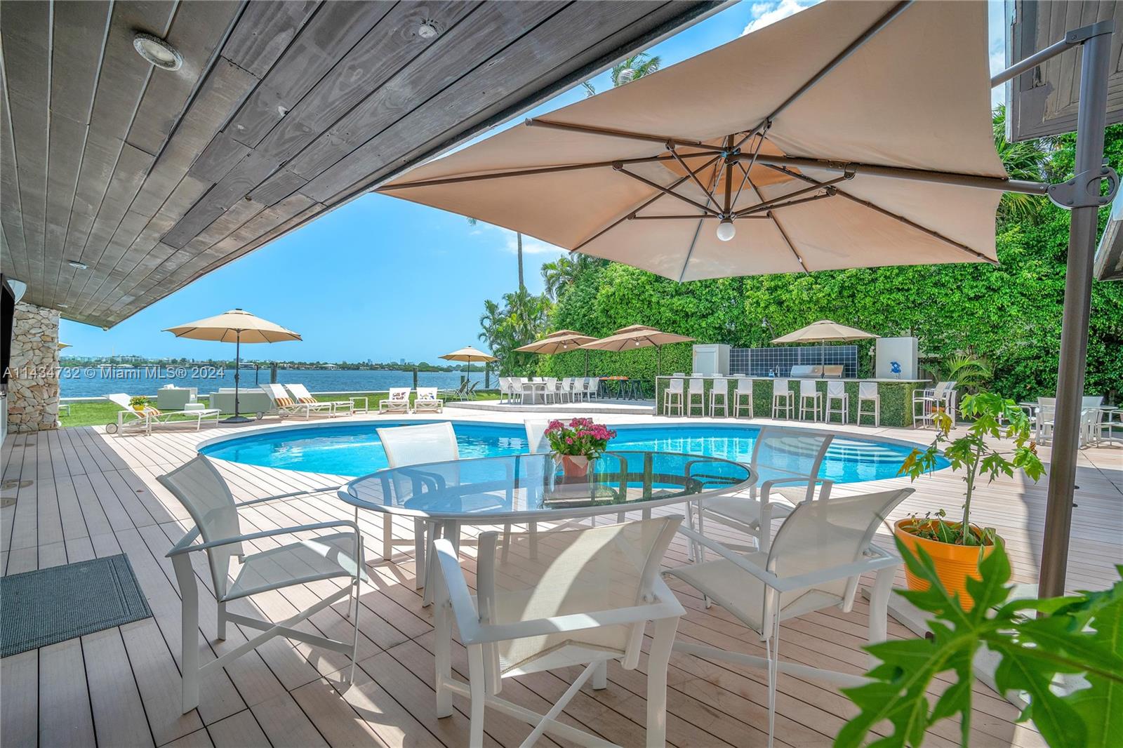 KEYSTONE ISLAND - Residential