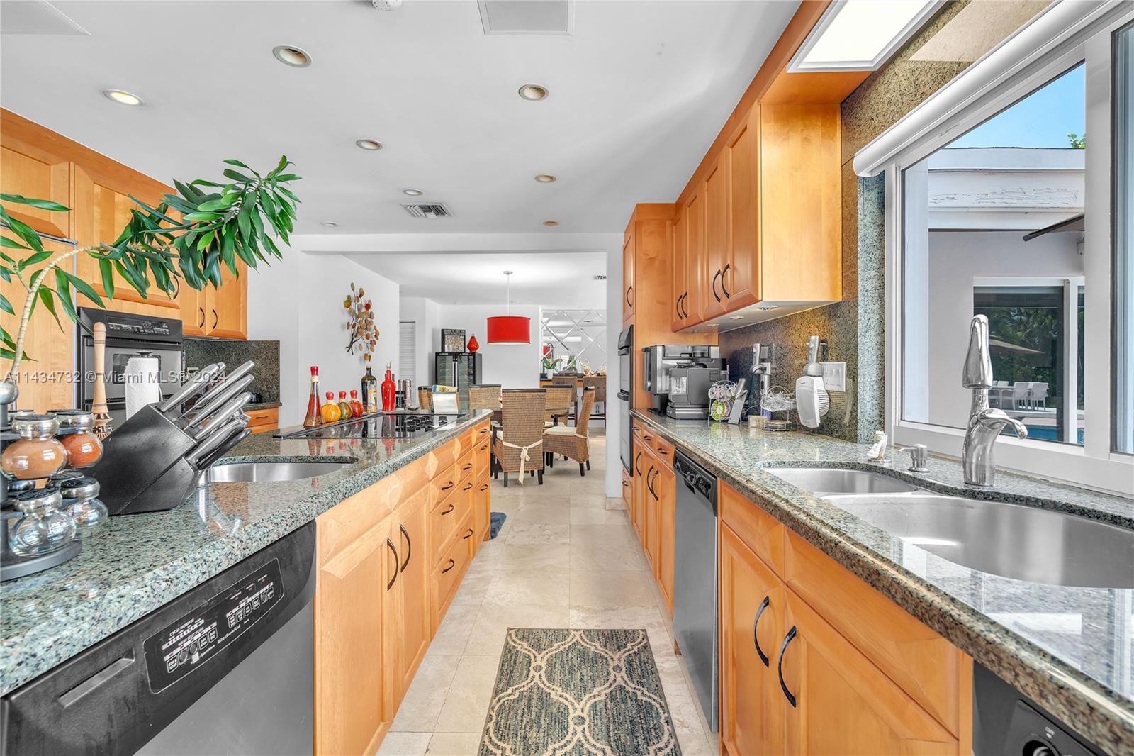 KEYSTONE ISLAND - Residential