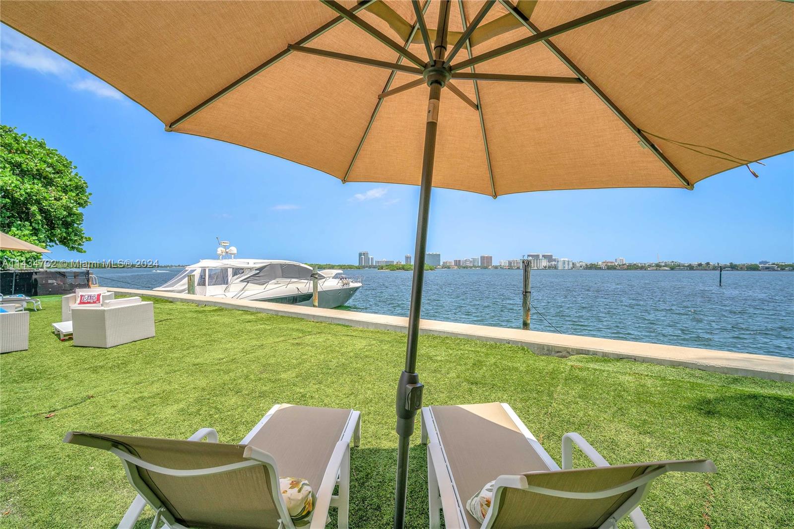 KEYSTONE ISLAND - Residential