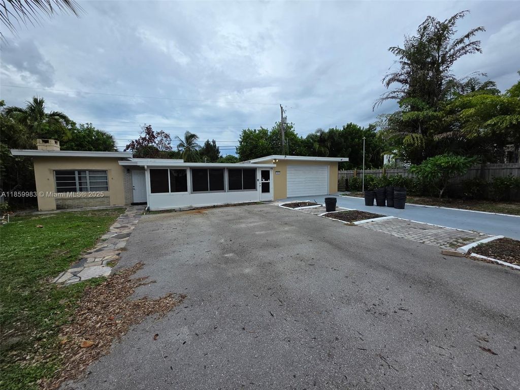 Photo of 1891 Ridge Rd, North Palm Beach, FL 33408 (MLS # A11859983)