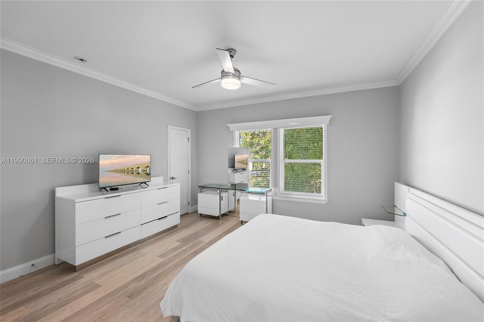 SUNSET BAY - Residential