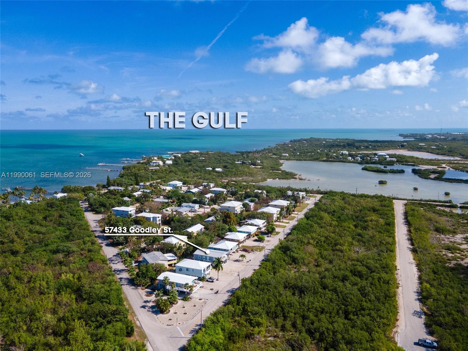 SUNSET BAY - Residential