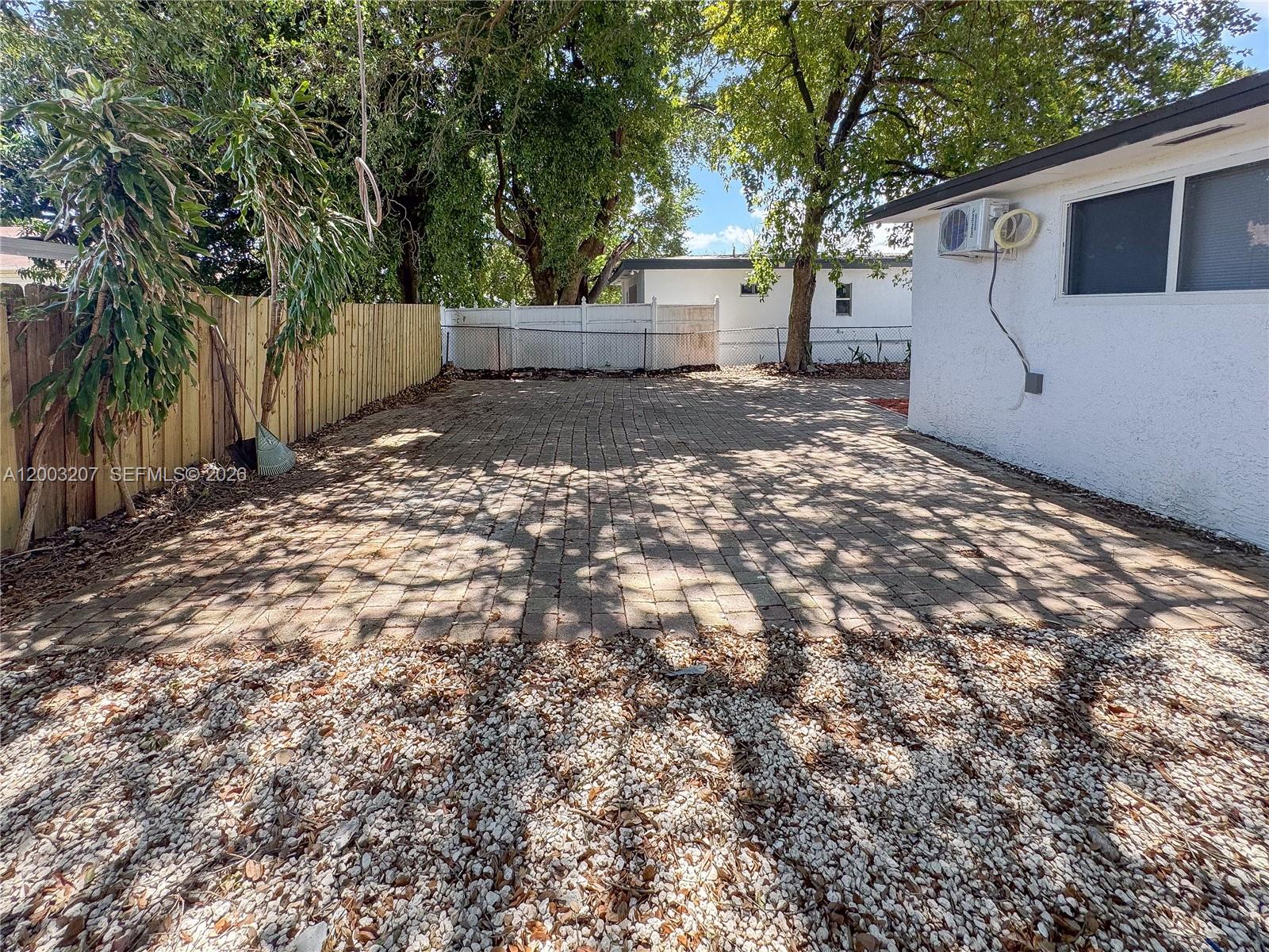 CORR PLAT OF LIBERTY CITY - Residential