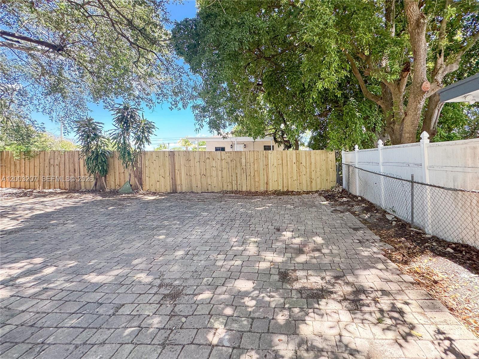 CORR PLAT OF LIBERTY CITY - Residential