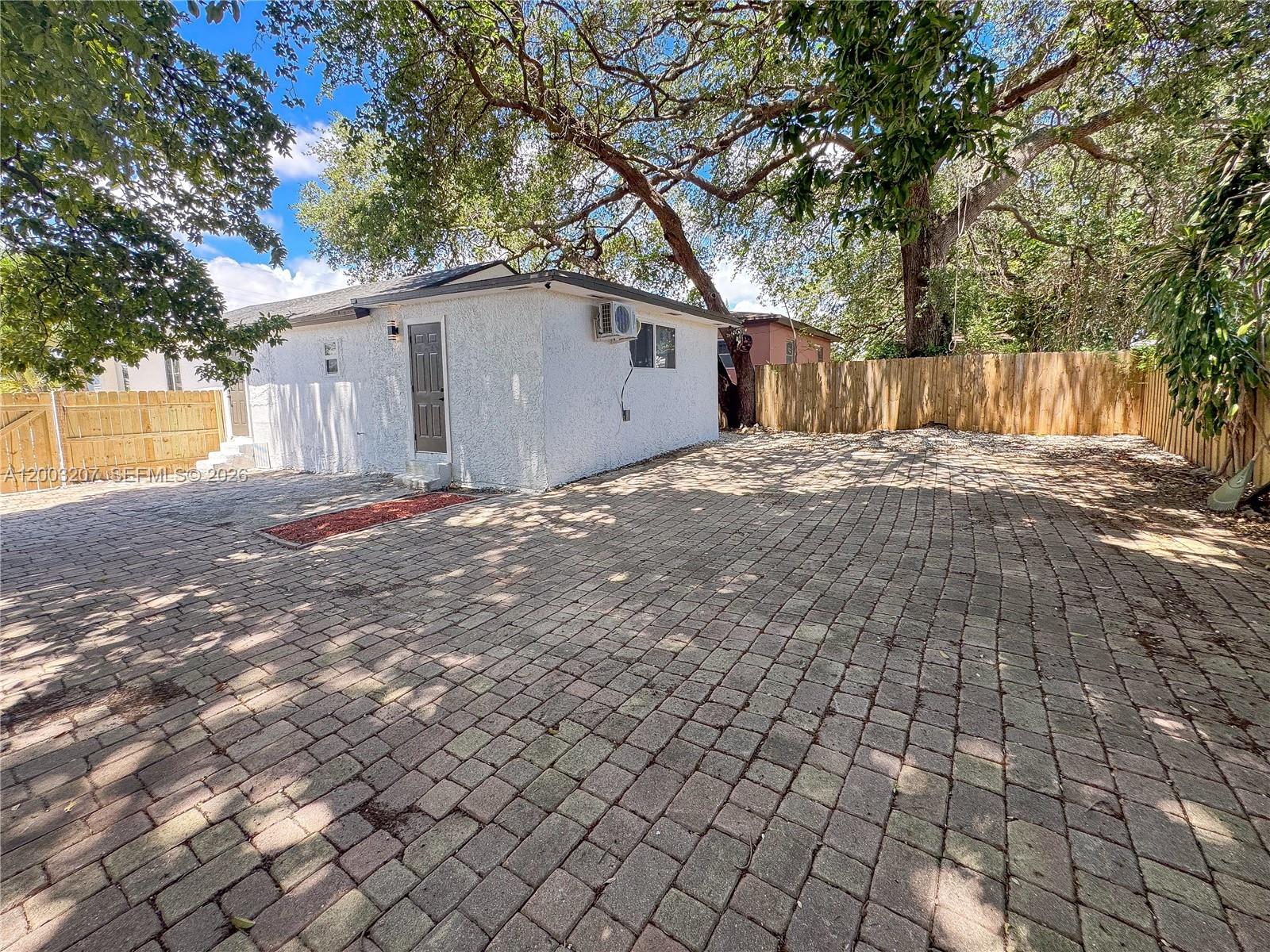 CORR PLAT OF LIBERTY CITY - Residential