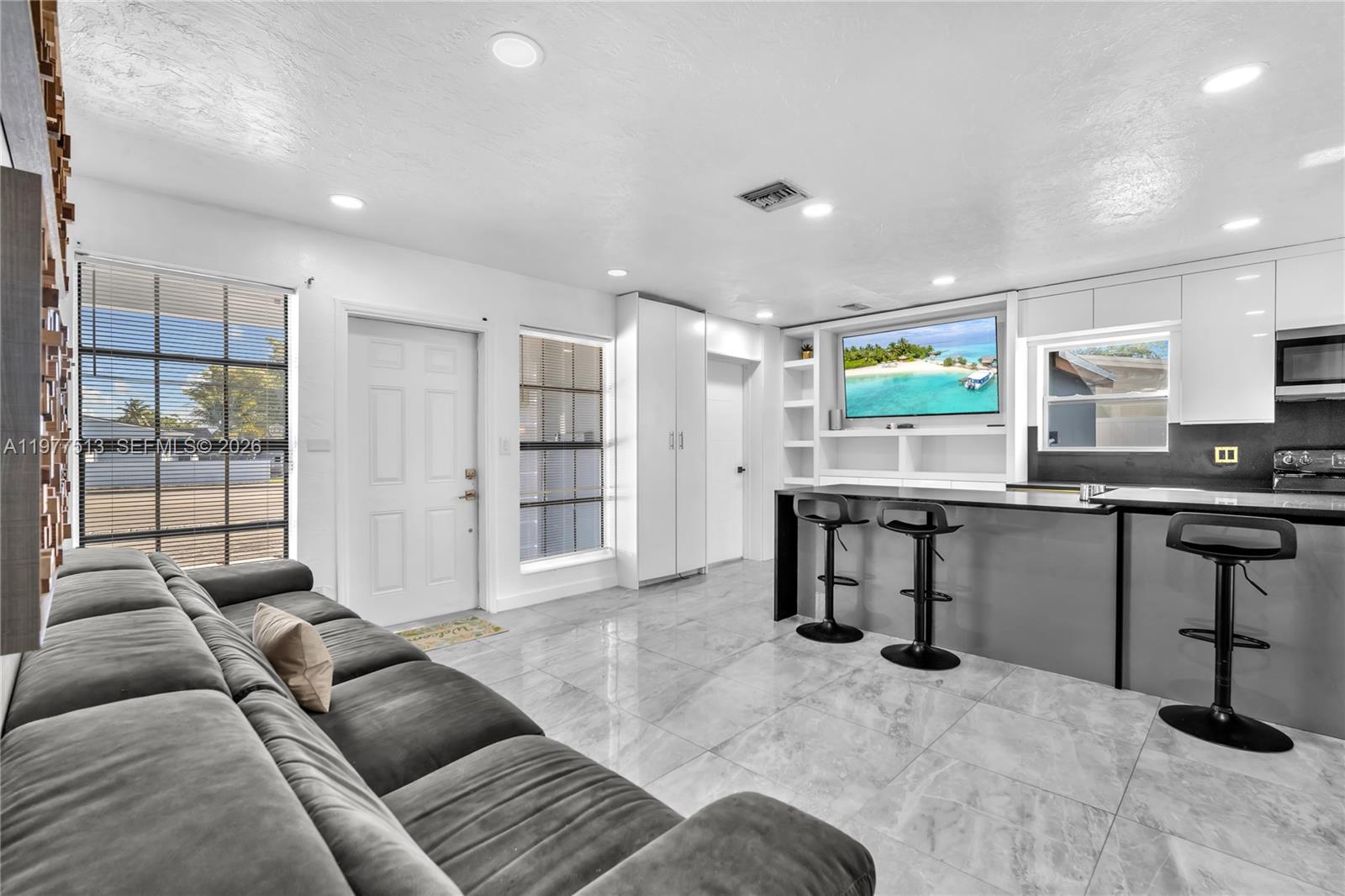 HERITAGE HOMES FIRST ADD - Residential