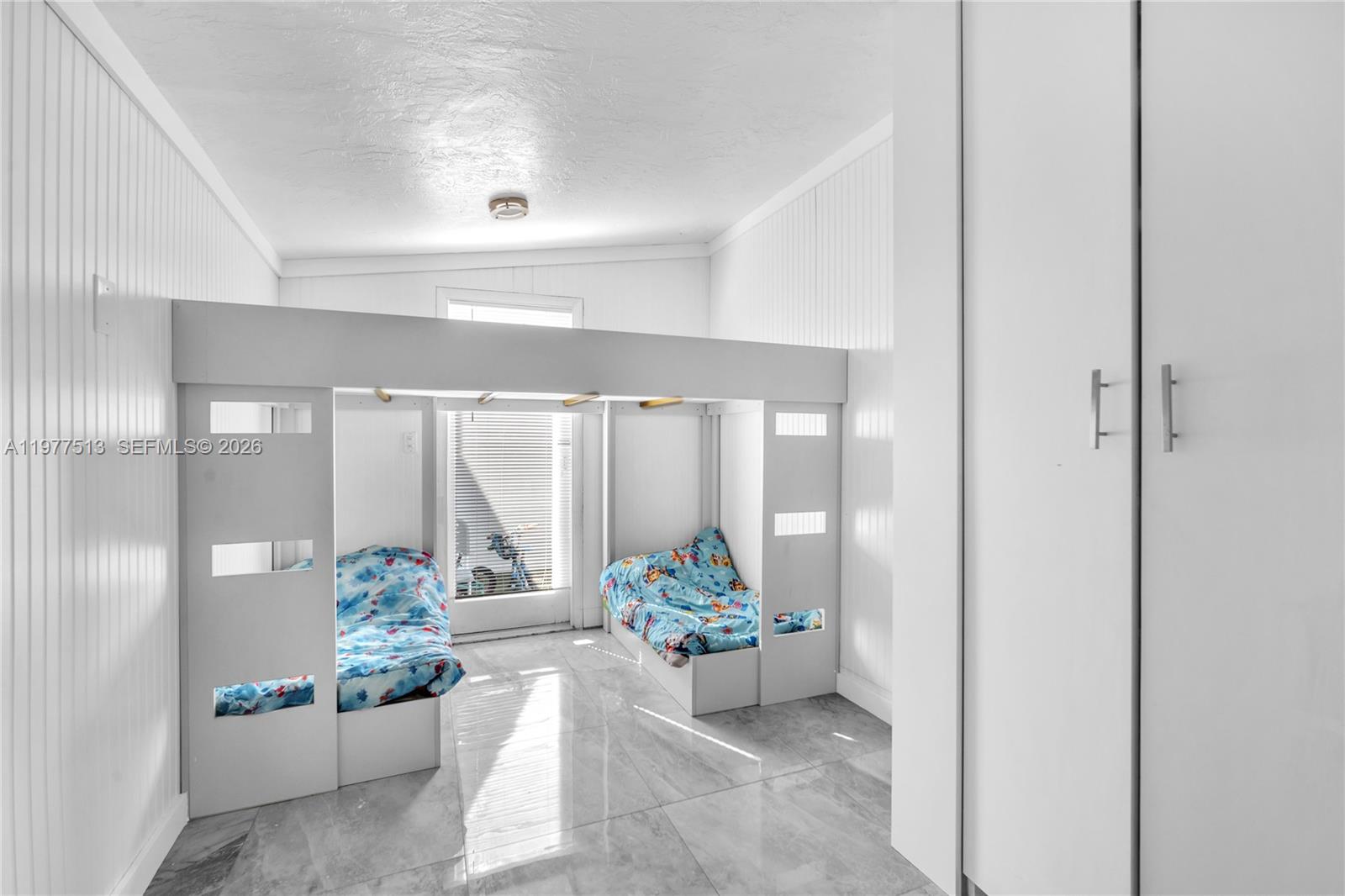 HERITAGE HOMES FIRST ADD - Residential