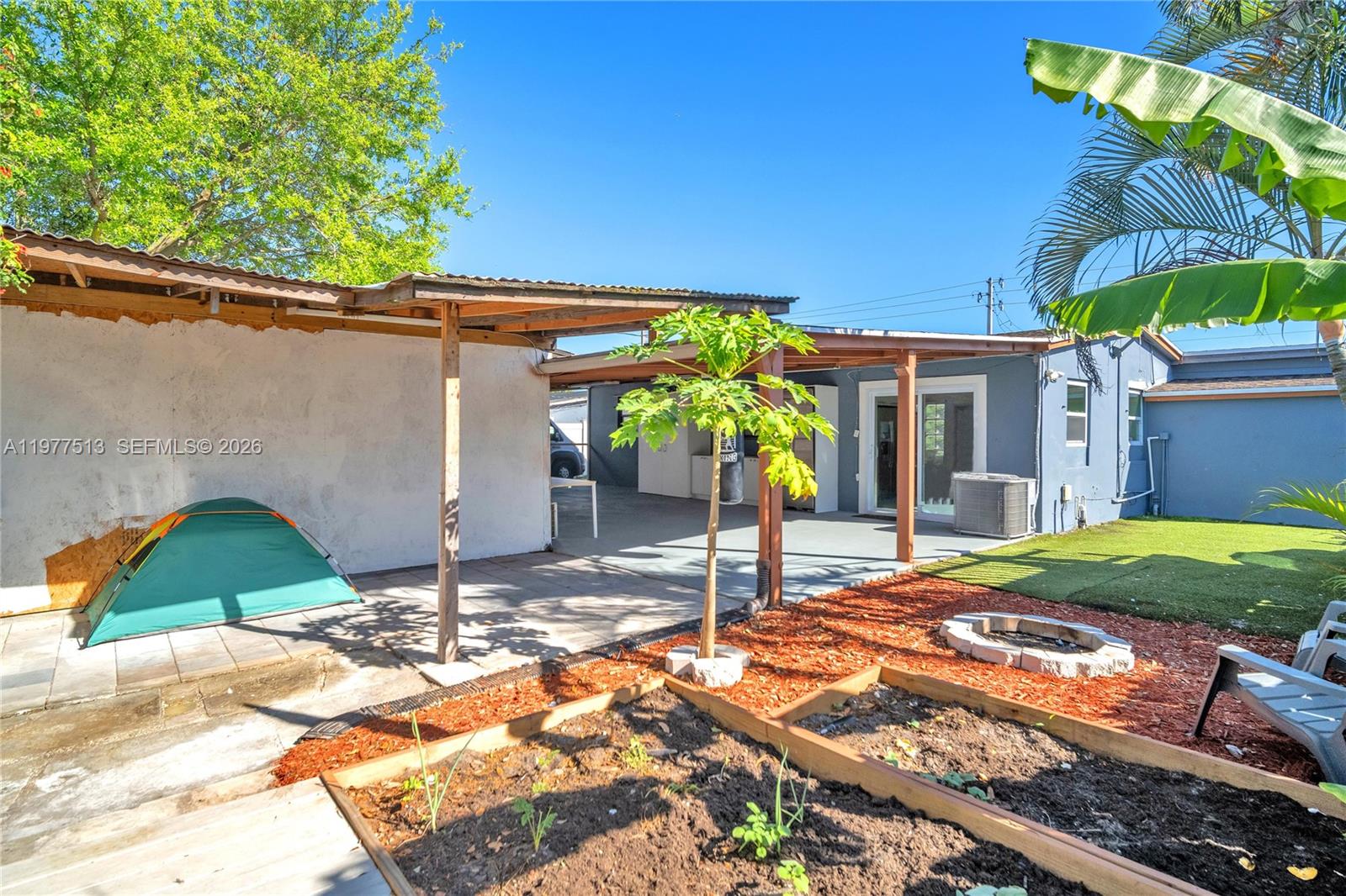 HERITAGE HOMES FIRST ADD - Residential