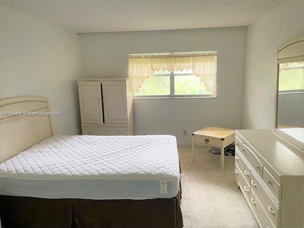 HOLIDAY SPRINGS VILLAGE 3 - Residential